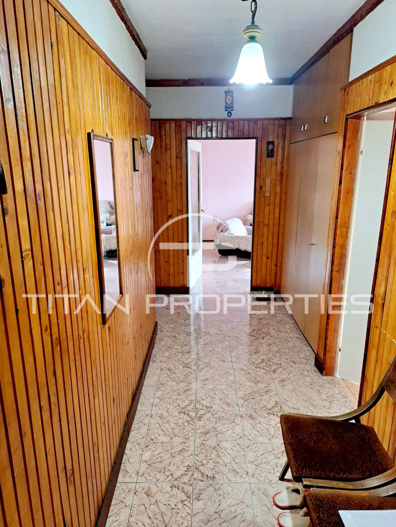 In vendita  3+ camere da letto Plovdiv , Tsentar , 143 mq | 43790903 - Immagine [16]