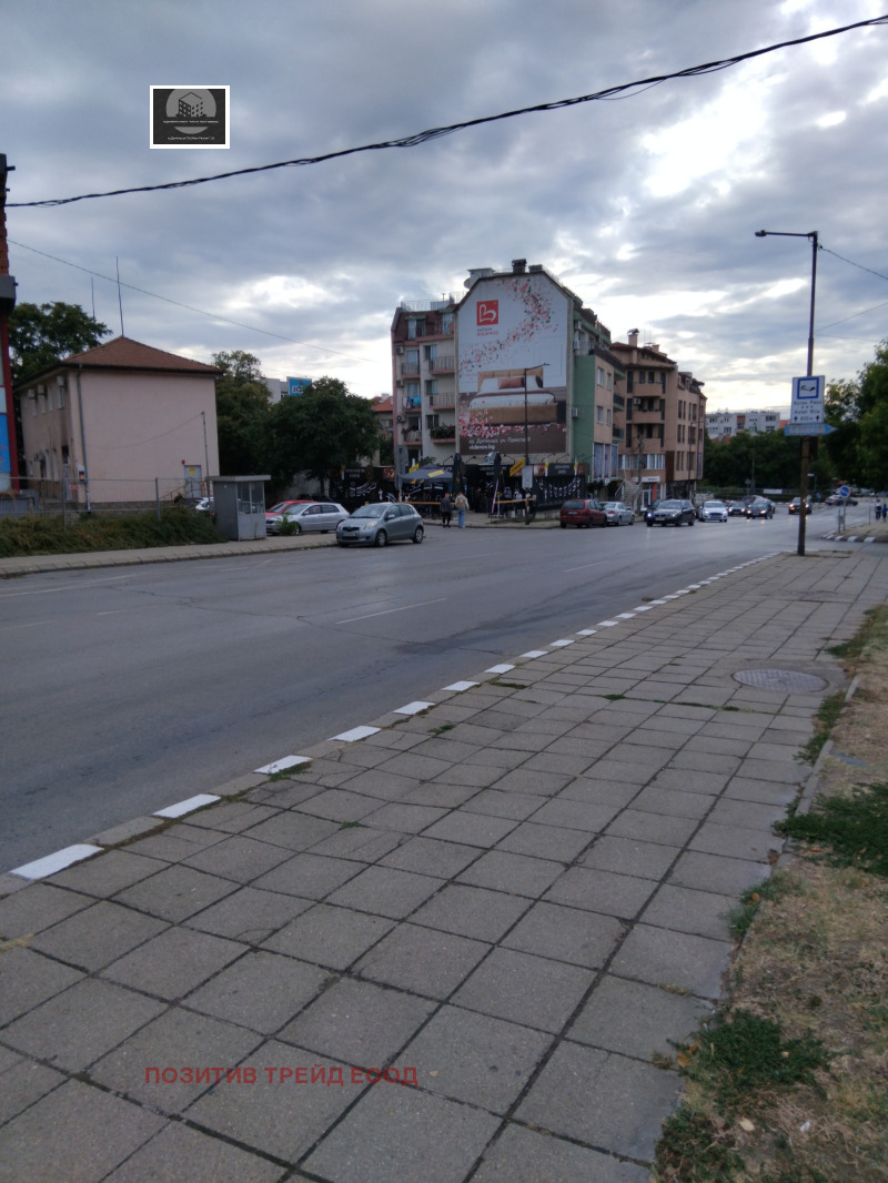 Till salu  Hus Golv region Kyustendil , Dupnica , 50 kvm | 80224406 - bild [5]