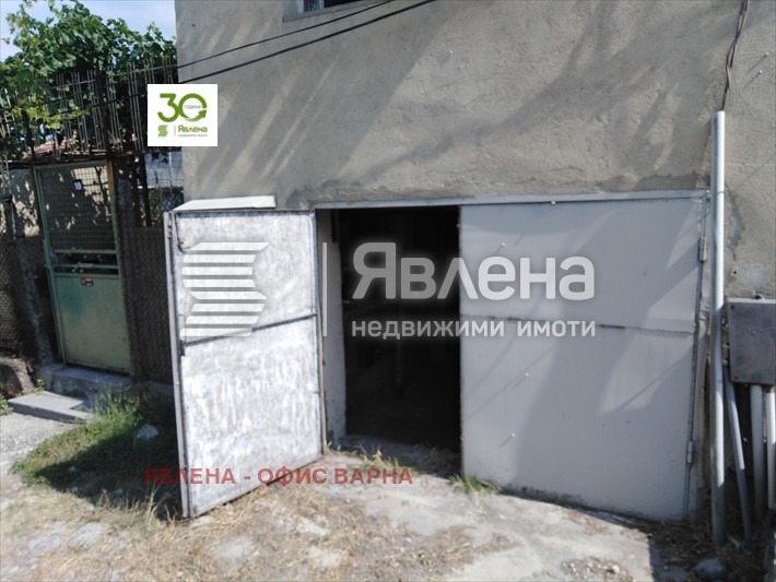 Продава КЪЩА, гр. Варна, Погреби, снимка 10 - Къщи - 47347688