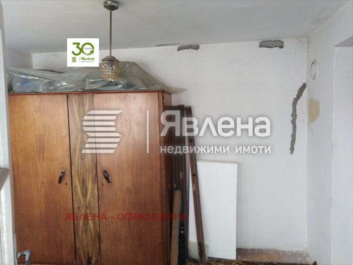 Продава КЪЩА, гр. Варна, Трошево, снимка 8 - Къщи - 47347688