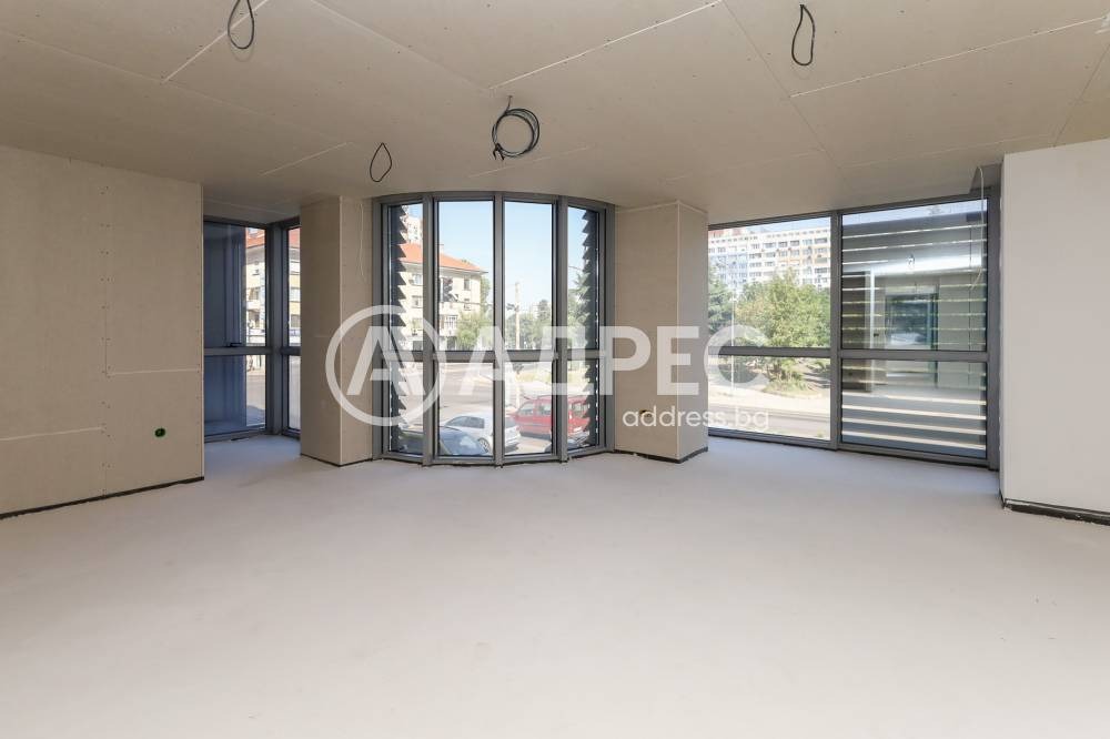 Продава 2-СТАЕН, гр. Бургас, Център, снимка 3 - Апартаменти - 55706574