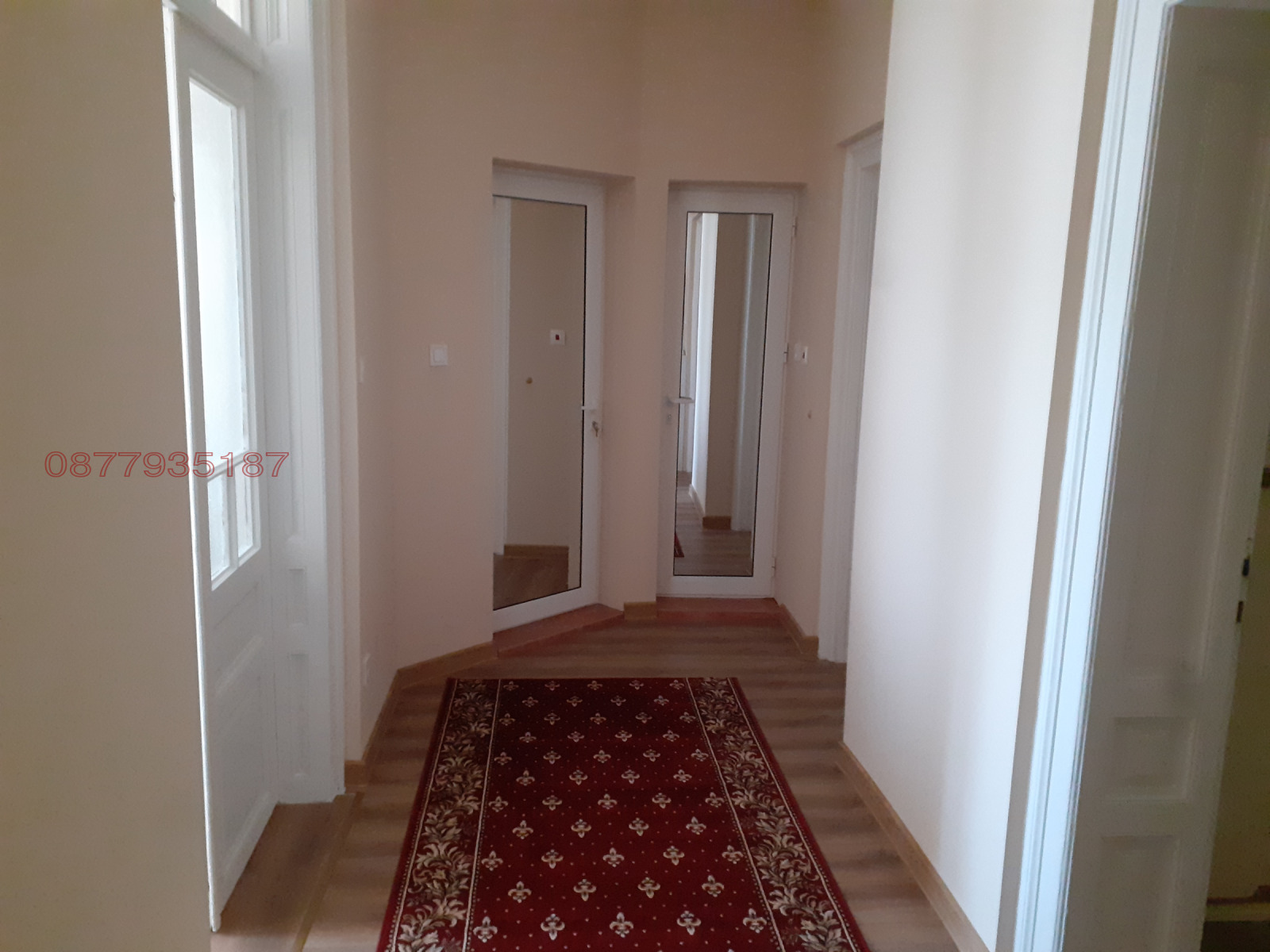Продава 3-СТАЕН, гр. София, Център