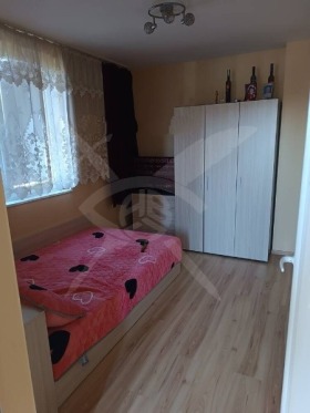 Hus Balgarovo, Burgas