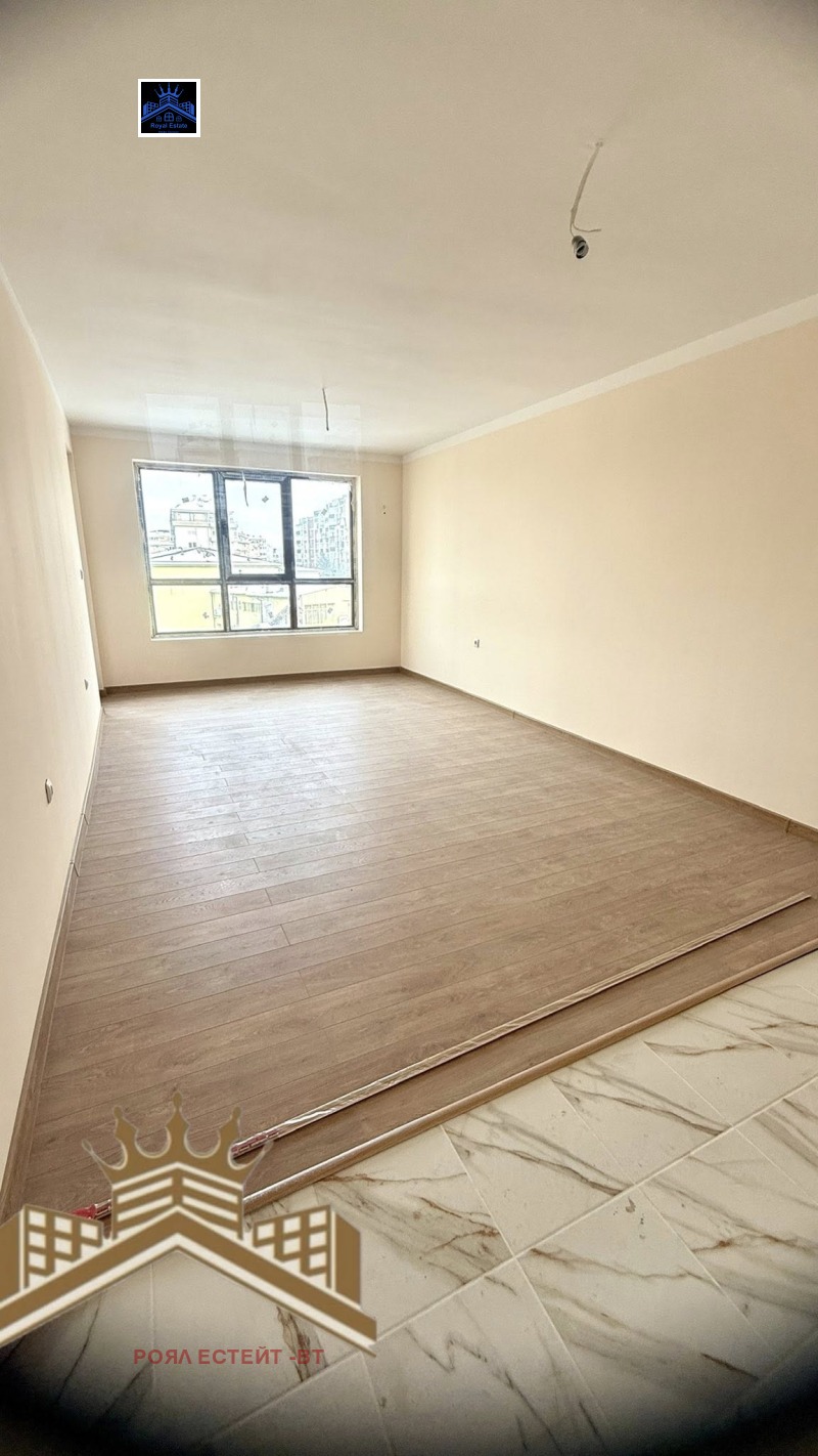 Продава 3-СТАЕН, гр. Велико Търново, Бузлуджа, снимка 2 - Апартаменти - 53348361