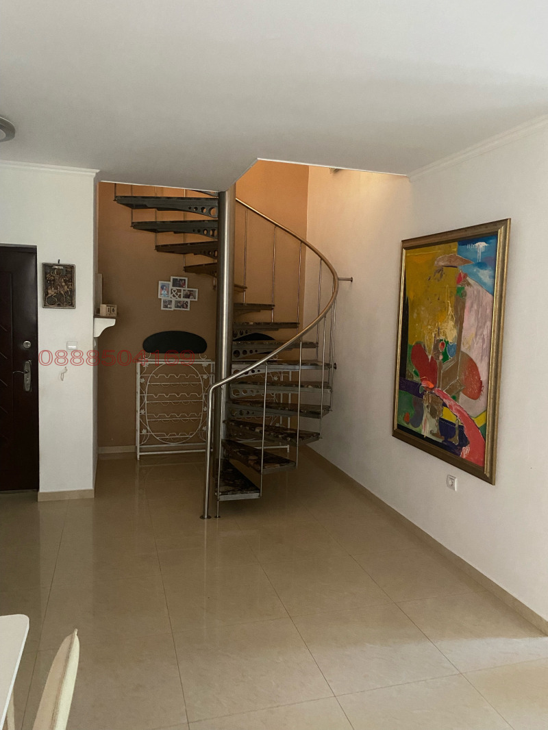 Na prodej  Mezonet Plovdiv , Ostromila , 200 m2 | 73609995 - obraz [3]