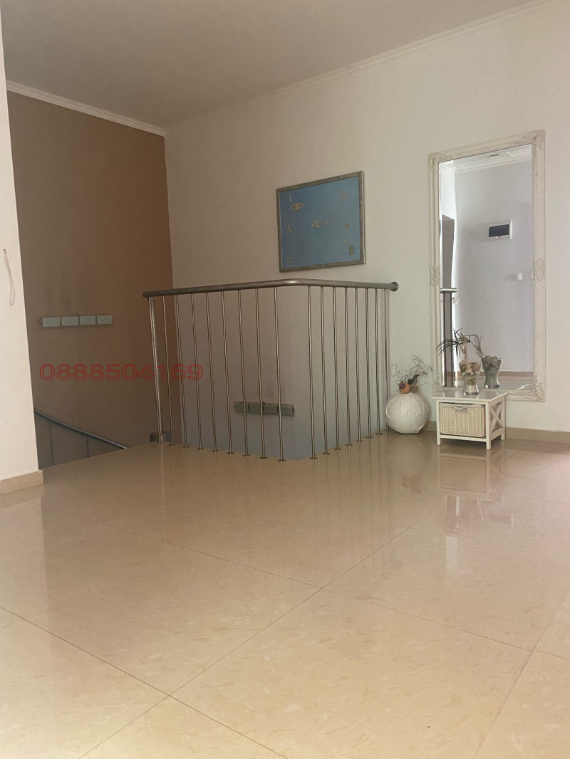 Na prodej  Mezonet Plovdiv , Ostromila , 200 m2 | 73609995 - obraz [6]