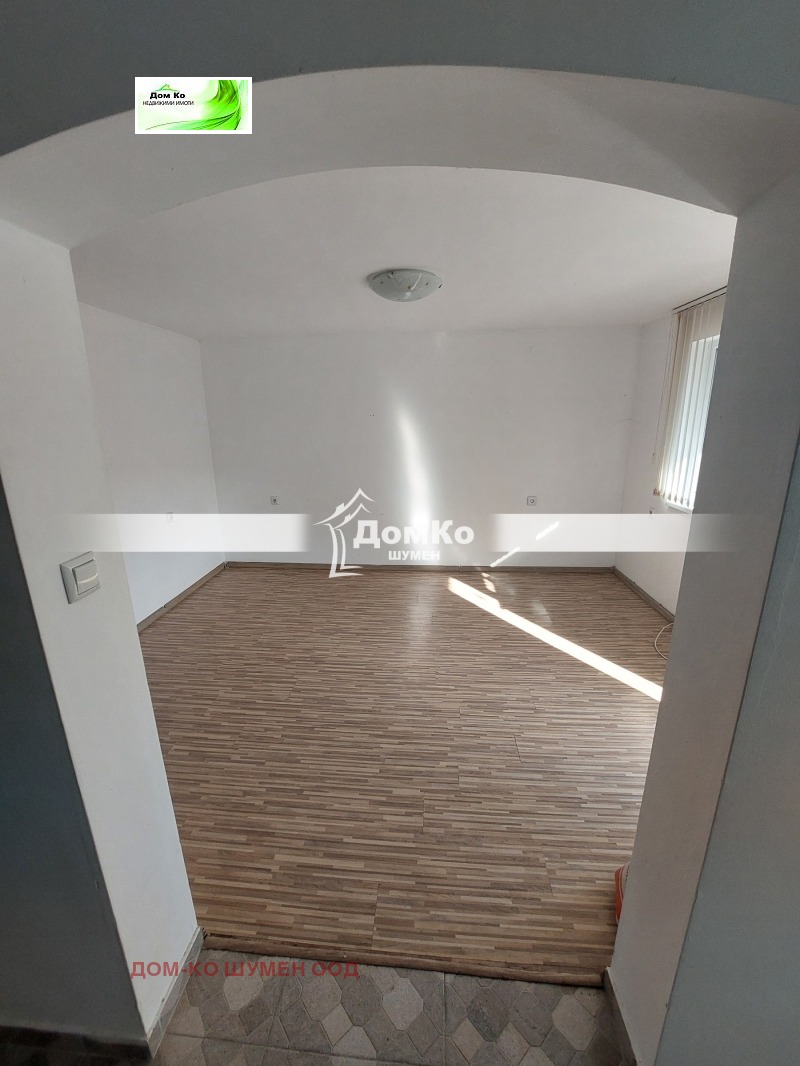 Продава ЕТАЖ ОТ КЪЩА, гр. Шумен, Център, снимка 5 - Етаж от къща - 53173349