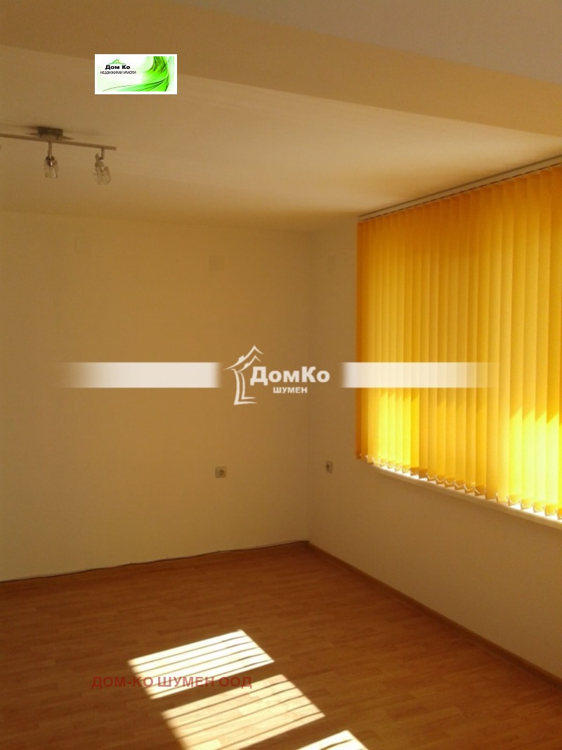 Продава ЕТАЖ ОТ КЪЩА, гр. Шумен, Център, снимка 2 - Етаж от къща - 53173349