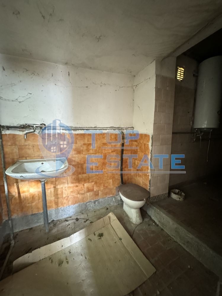 Продава КЪЩА, с. Драганово, област Велико Търново, снимка 8 - Къщи - 48665933