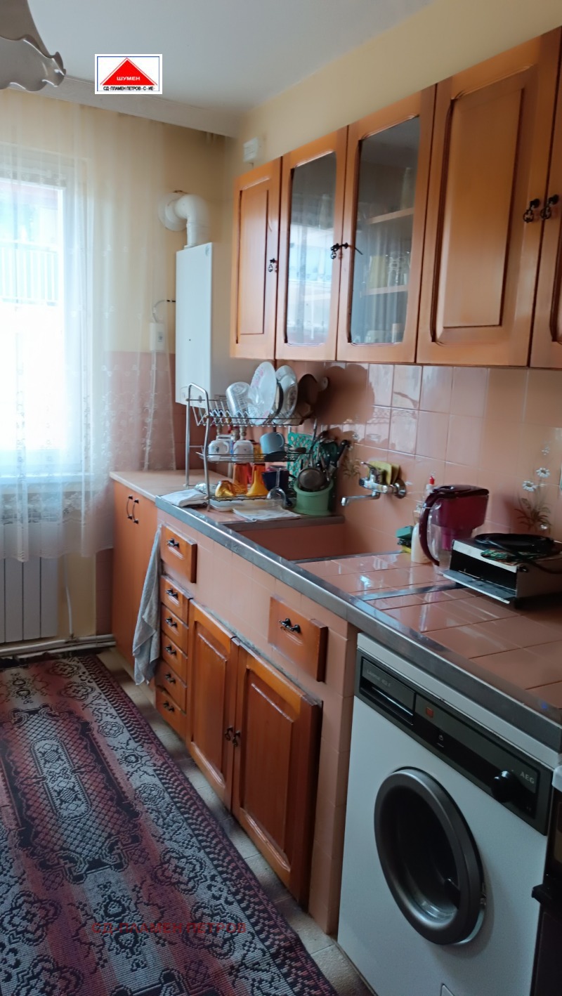 Продава КЪЩА, гр. Шумен, Макак, снимка 6 - Къщи - 53096232