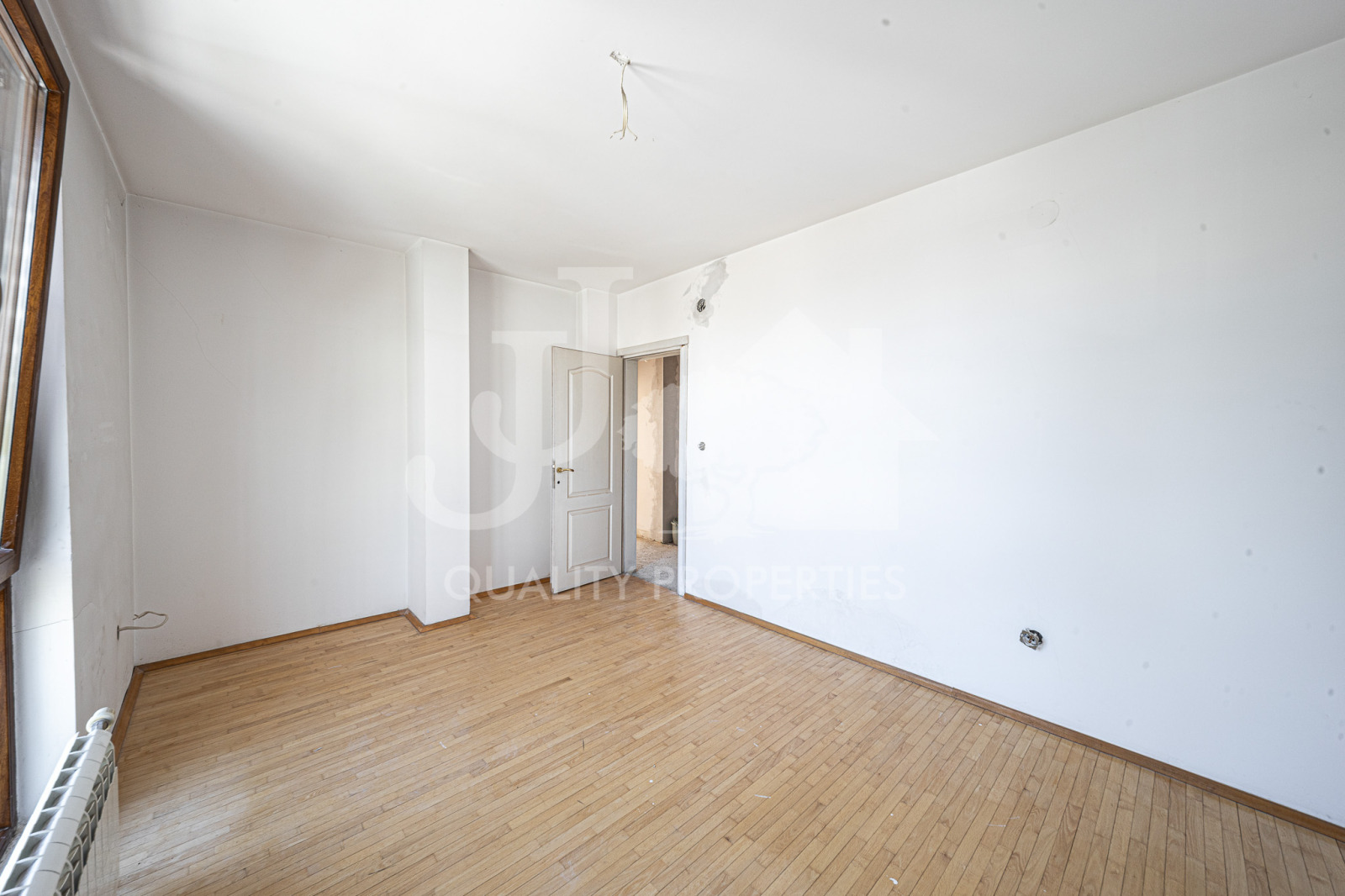 Продава МНОГОСТАЕН, гр. София, Изток, снимка 9 - Апартаменти - 54254051