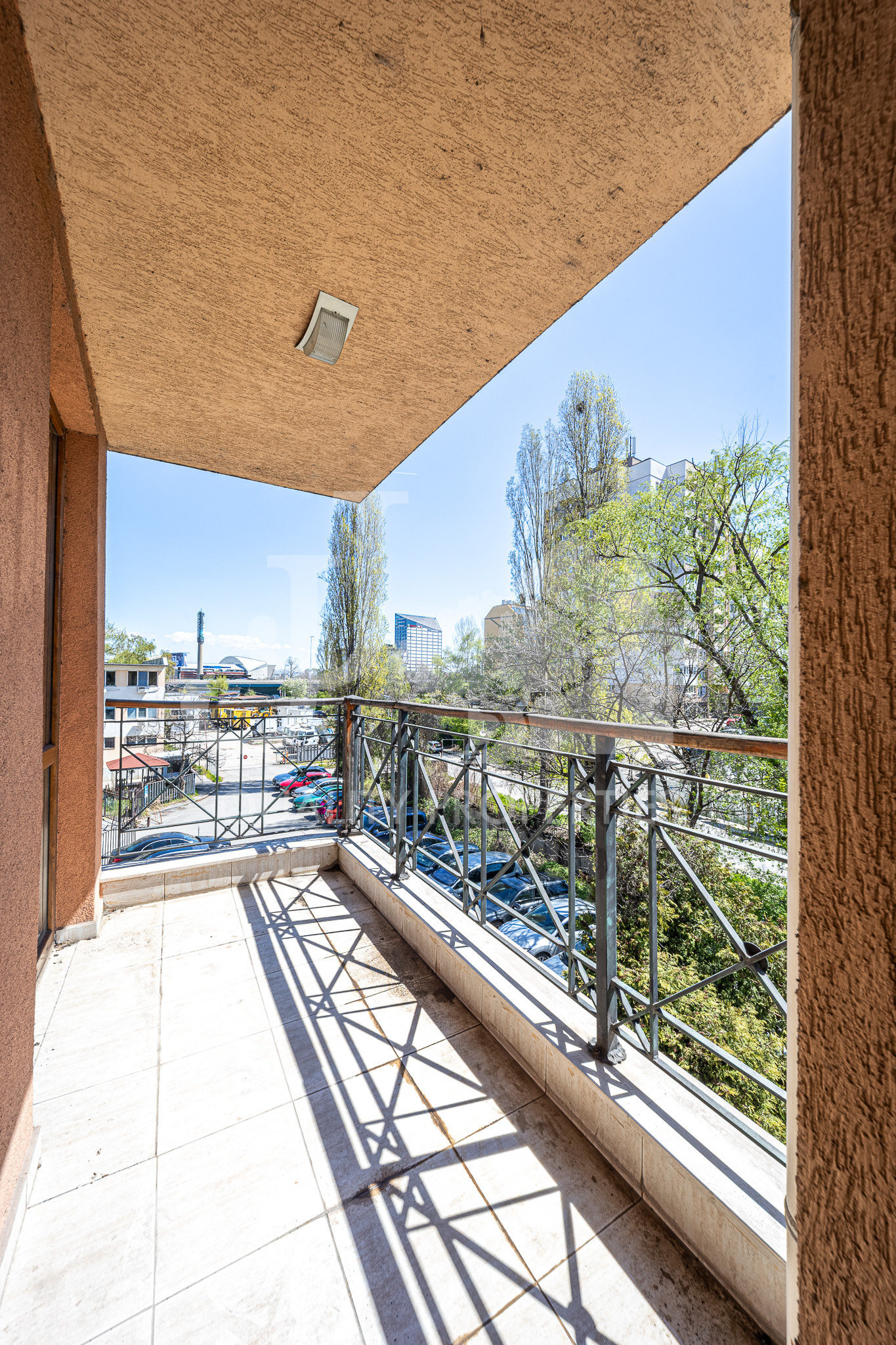 Продава МНОГОСТАЕН, гр. София, Изток, снимка 6 - Апартаменти - 54254051