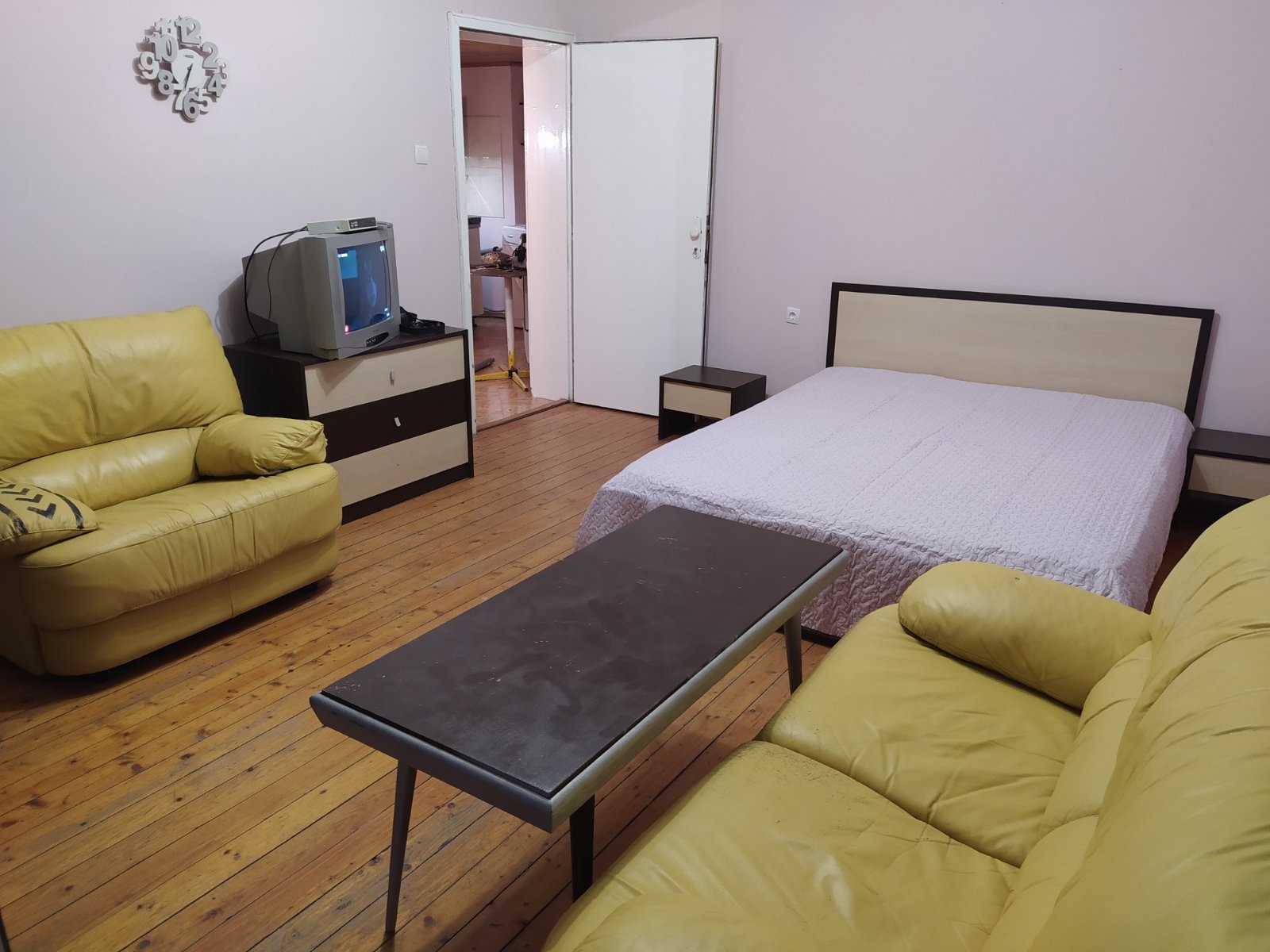 Продава ЕТАЖ ОТ КЪЩА, гр. Русе, Дружба 1, снимка 13 - Етаж от къща - 54012843