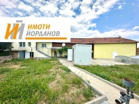 КЪЩА, 100 m2