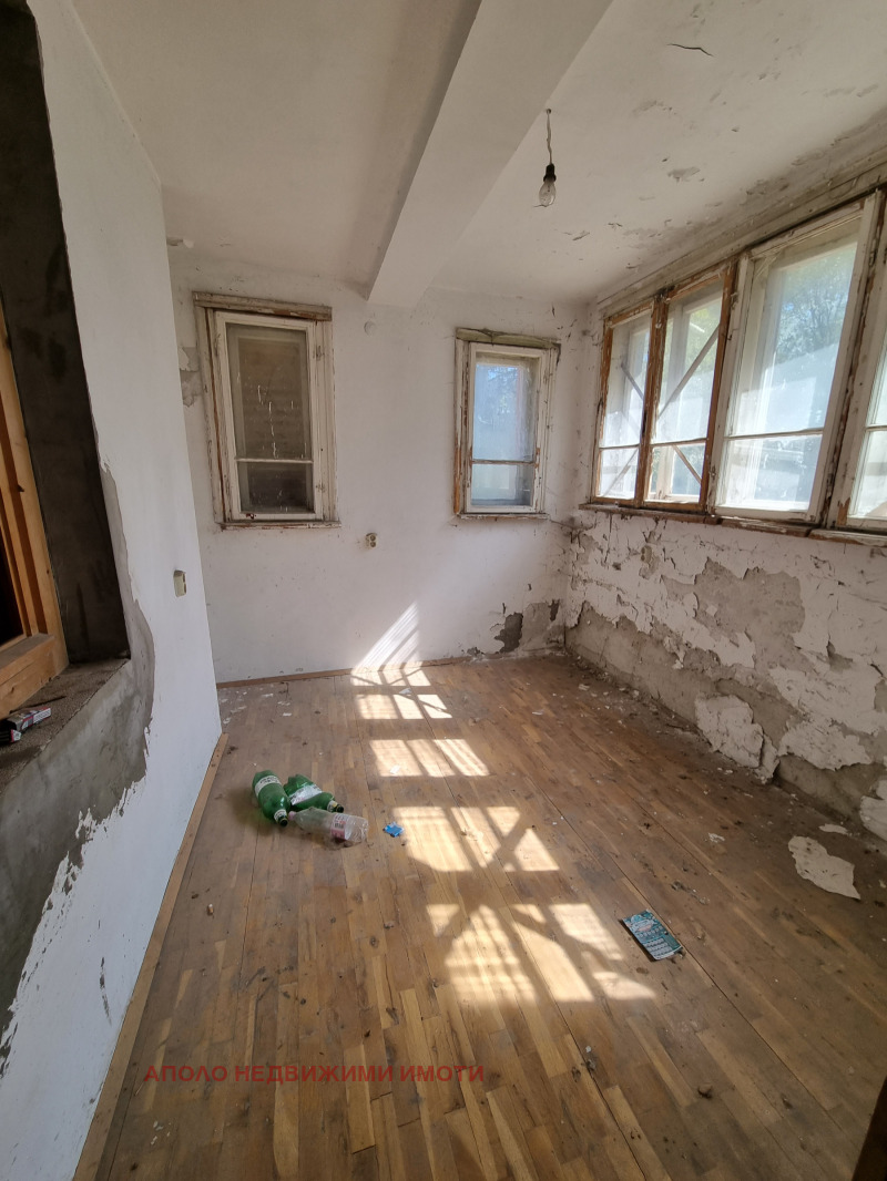 Til salg  Hus Sofia , Gorna banya , 228 kvm | 25547102 - billede [3]