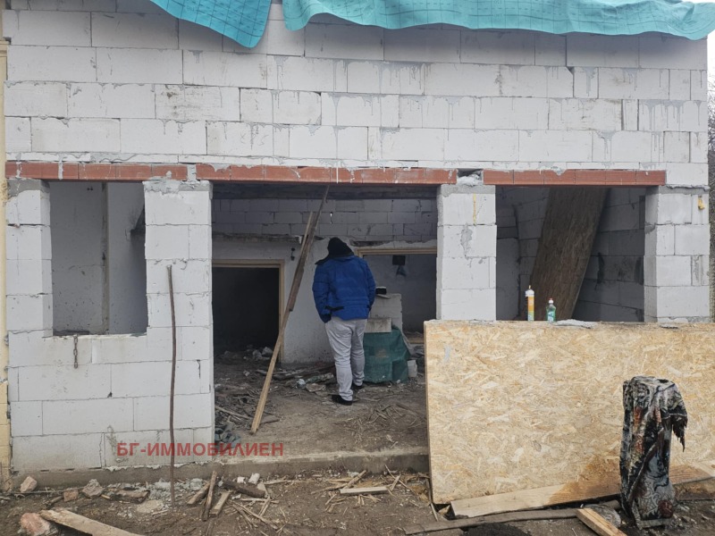 Продава КЪЩА, с. Конаре, област Добрич, снимка 2 - Къщи - 52147859