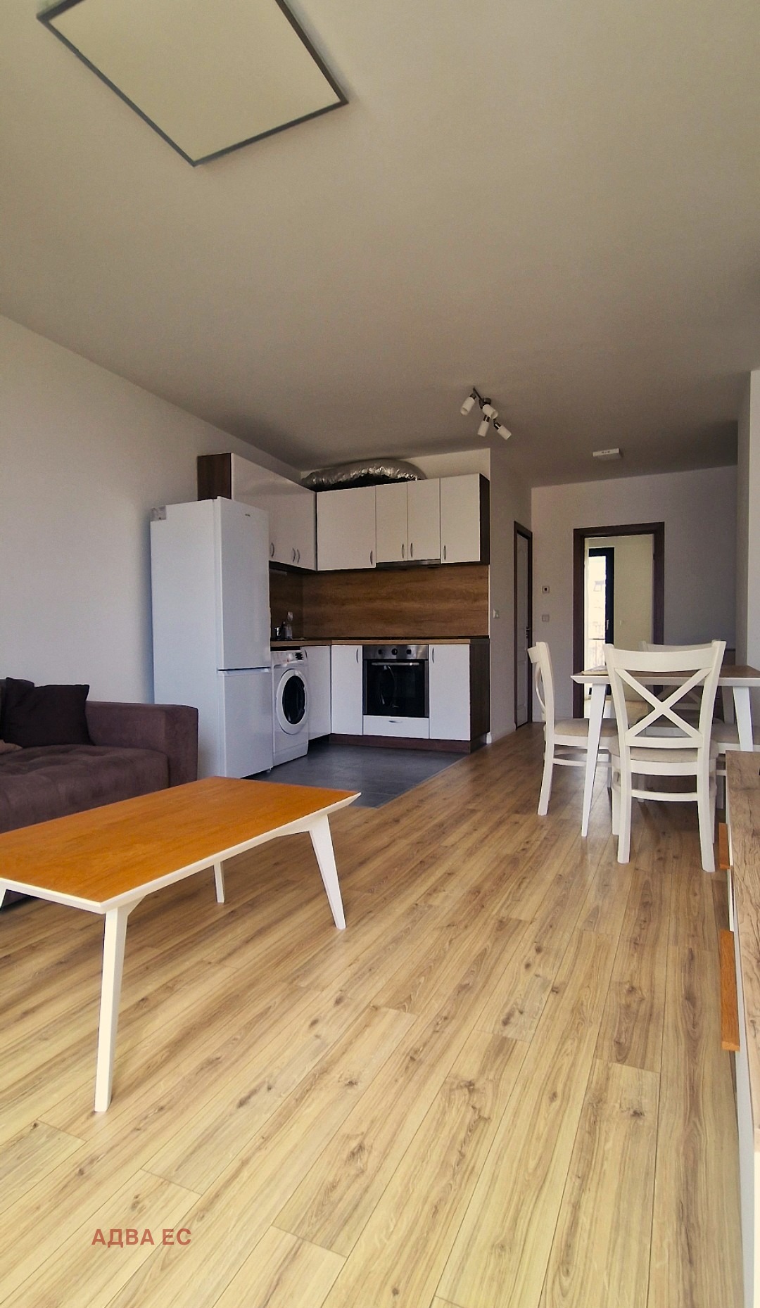 Продава 2-СТАЕН, гр. Варна, Бриз, снимка 2 - Апартаменти - 53969922