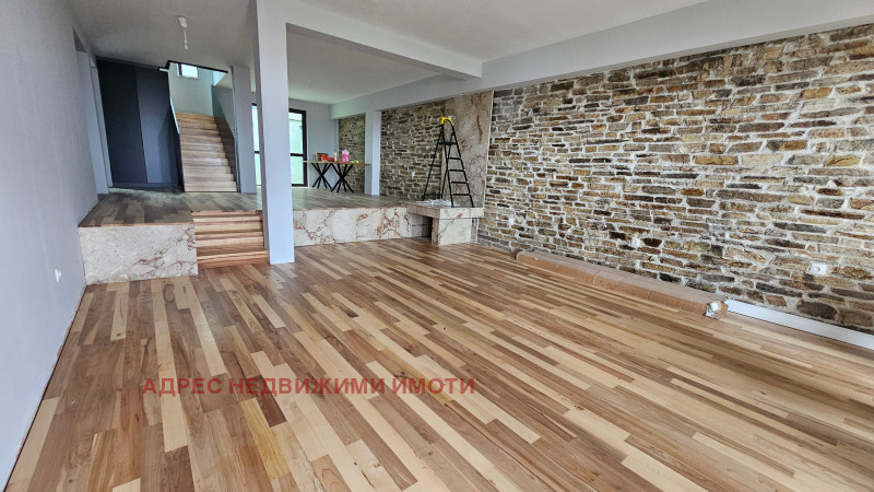 Продава КЪЩА в град Стара Загора, Железник - център - 360 кв.м / 260 000 € » 508 515.80 лв., АДРЕС НЕДВИЖИМИ ИМОТИ