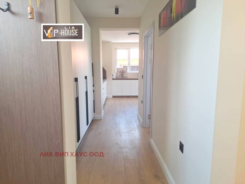 Продава  2-стаен град Пазарджик , Моста на Лютата , 69 кв.м | 43258630 - изображение [11]