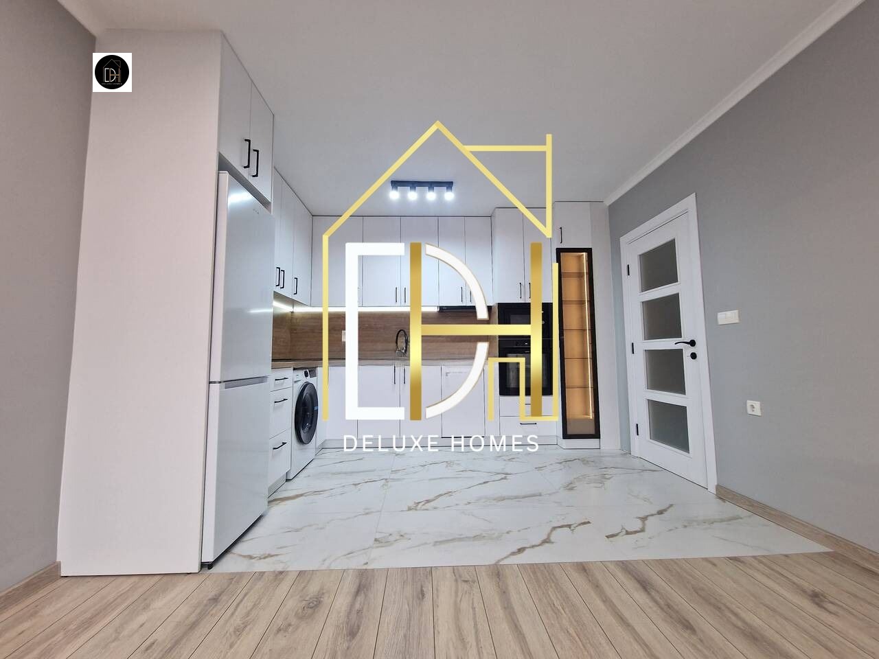 Продава 2-СТАЕН, гр. Пловдив, Христо Смирненски