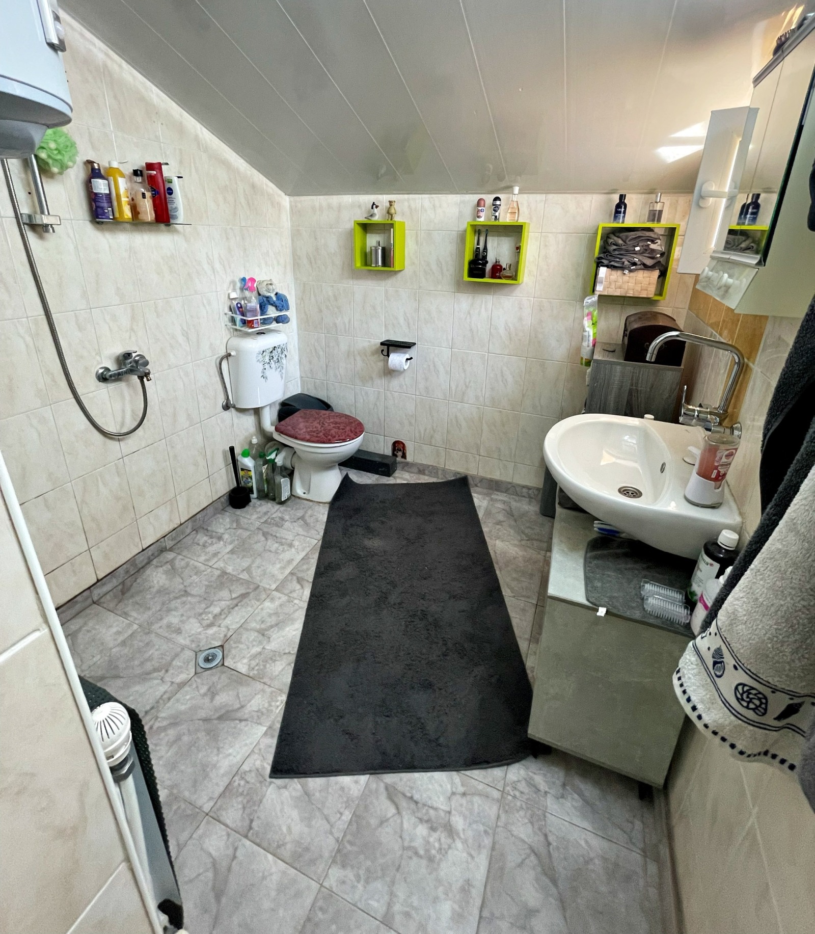 Продава КЪЩА, с. Стефан Караджа, област Добрич, снимка 13 - Къщи - 55426667