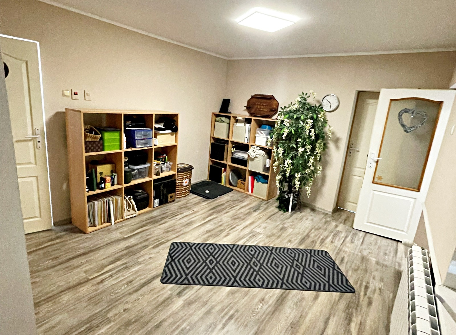 Продава КЪЩА, с. Стефан Караджа, област Добрич, снимка 6 - Къщи - 55426667