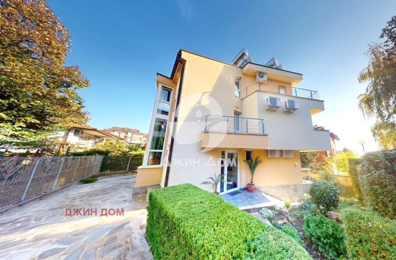Продава КЪЩА в област Бургас, к.к. Слънчев бряг - 340 кв.м / 895 000 € » 1 750 467.85 лв., ДЖИН ДОМ