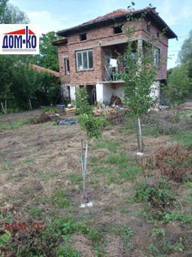 Продажба на имоти в с. Виноградец, област Пазарджик - изображение 3 