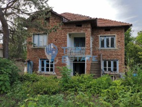 Casa Vârzulița, regiunea Veliko Tarnovo 1