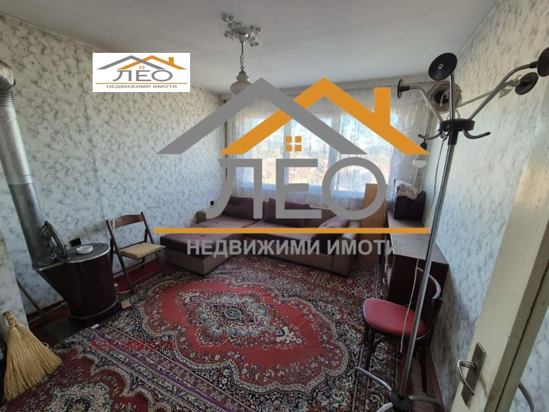 Продава  1-стаен област Габрово , гр. Севлиево , 48 кв.м | 57004592