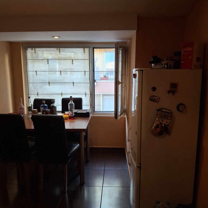 Продава 3-СТАЕН, гр. Варна, Погреби, снимка 3 - Апартаменти - 52246890