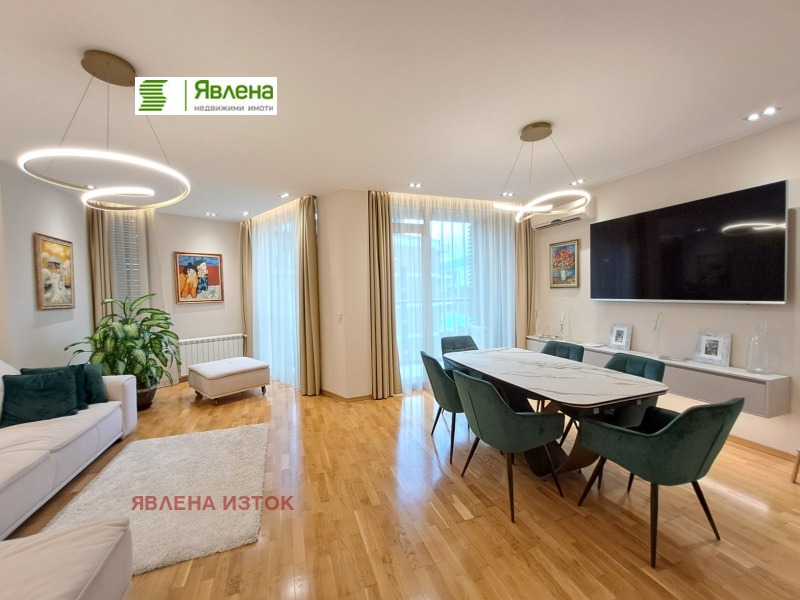 Продава 4-СТАЕН, гр. София, Борово