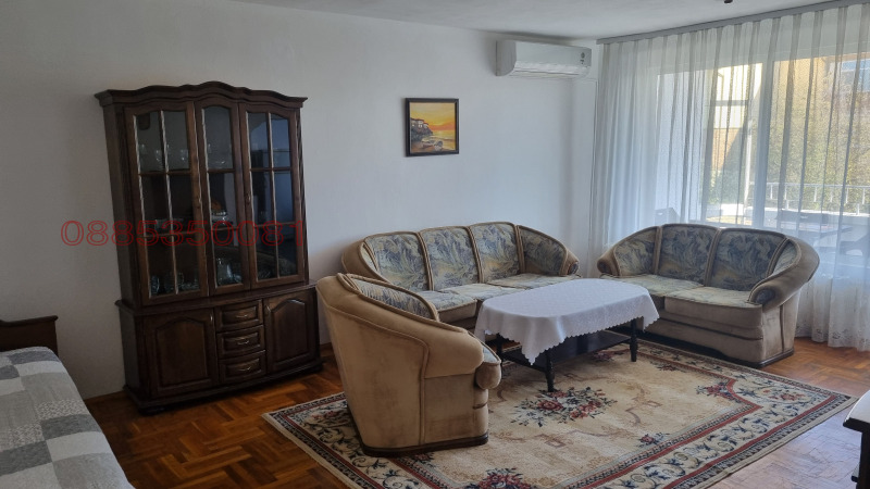 Продава МНОГОСТАЕН, гр. Бургас, област Бургас, снимка 2 - Апартаменти - 52924382