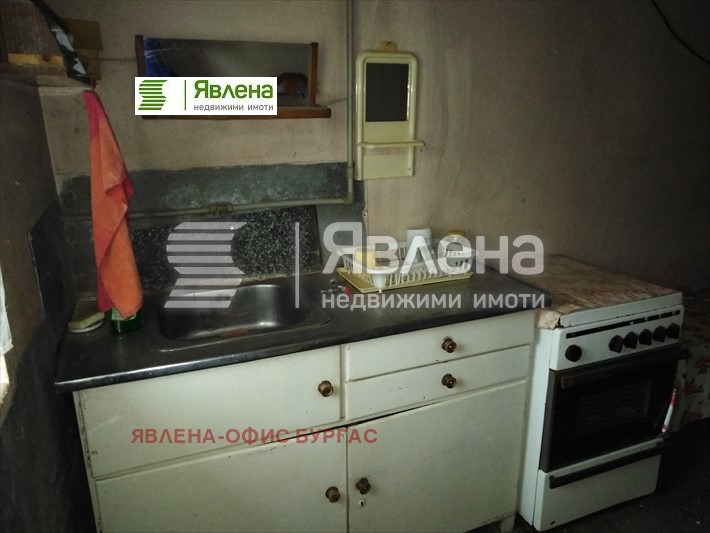 Продава КЪЩА, с. Фазаново, област Бургас, снимка 8 - Къщи - 47870532