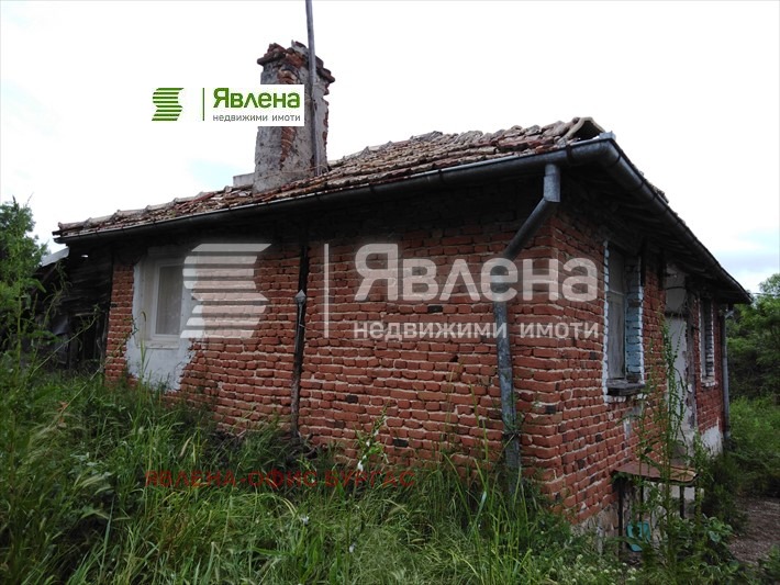 Продава КЪЩА, с. Фазаново, област Бургас, снимка 2 - Къщи - 47870532