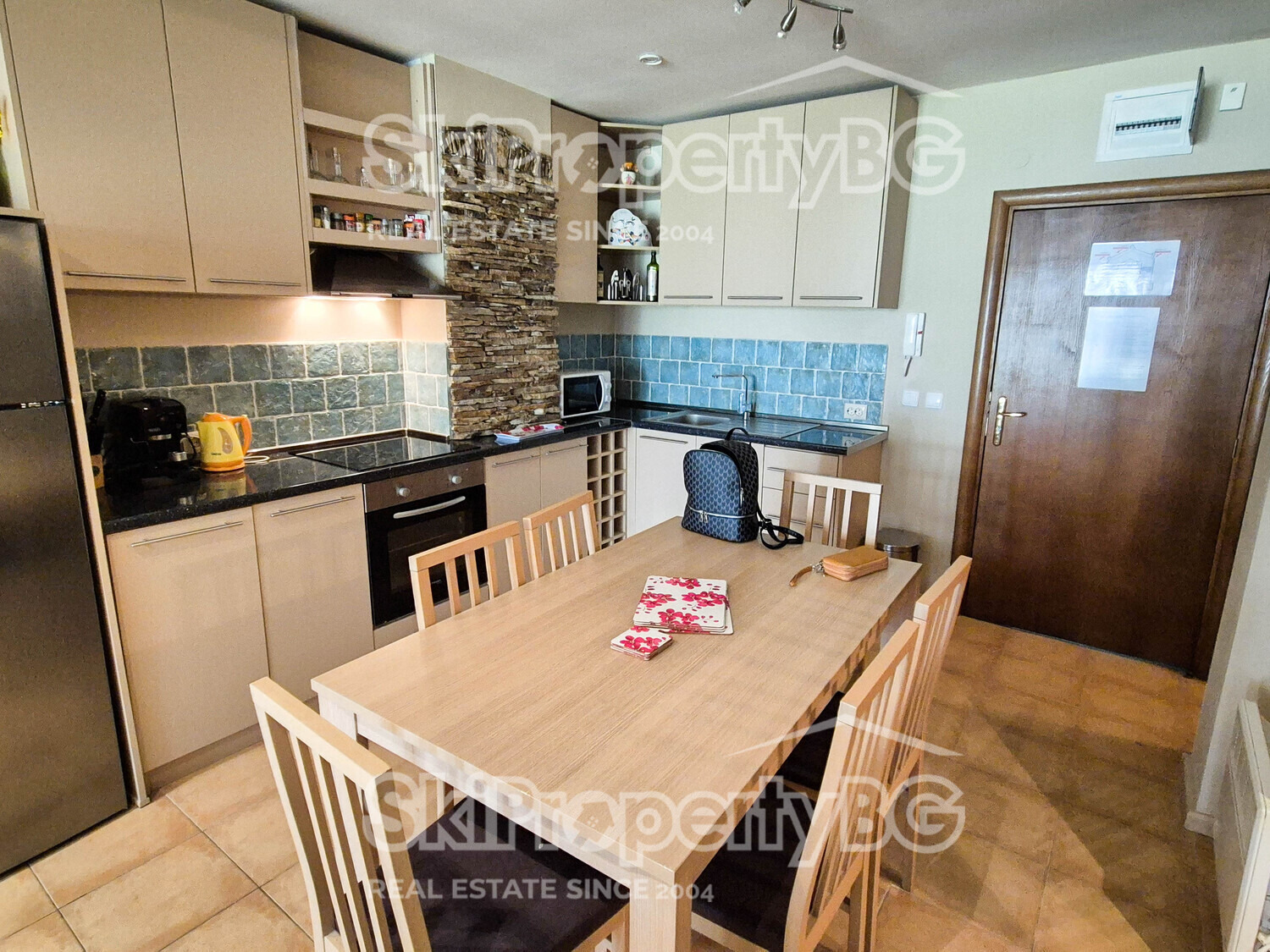 Продава 3-СТАЕН, гр. Банско, област Благоевград, снимка 6 - Апартаменти - 54042385