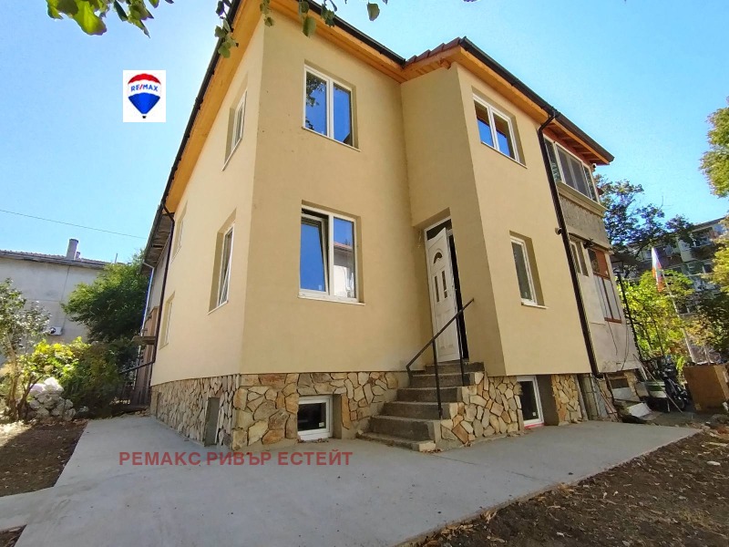 Продава КЪЩА в град Русе, Здравец - 190 кв.м / 260 000 € » 508 515.80 лв., РЕМАКС РИВЪР ЕСТЕЙТ