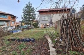Продажба на къщи в град София — страница 2 - изображение 13 