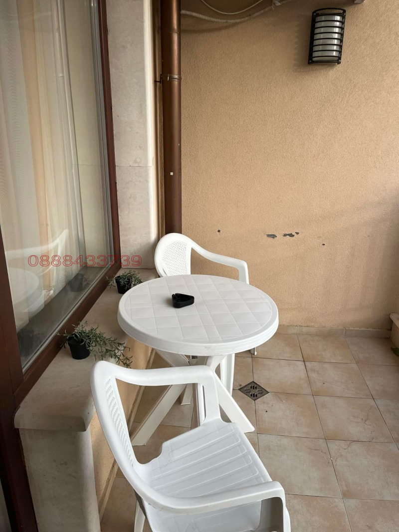 À venda  1 quarto Varna , k.k. Zlatni piasaci , 70 m² | 62928360 - imagem [7]