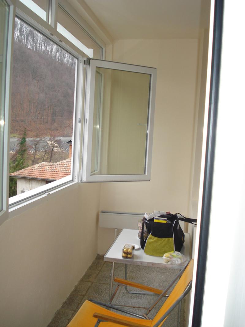 Продава 3-СТАЕН, гр. Габрово, Хаджицонев мост, снимка 9 - Апартаменти - 52782345