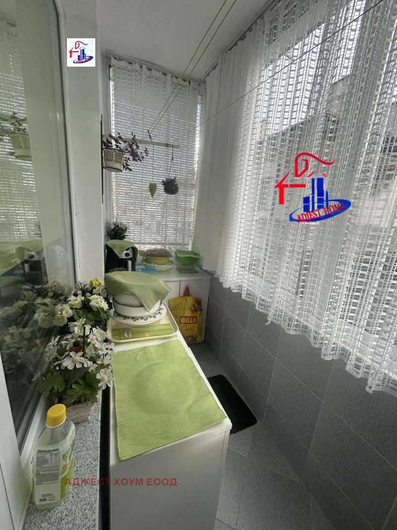 Продава МНОГОСТАЕН, гр. Шумен, Математическа гимназия, снимка 5 - Апартаменти - 50964542