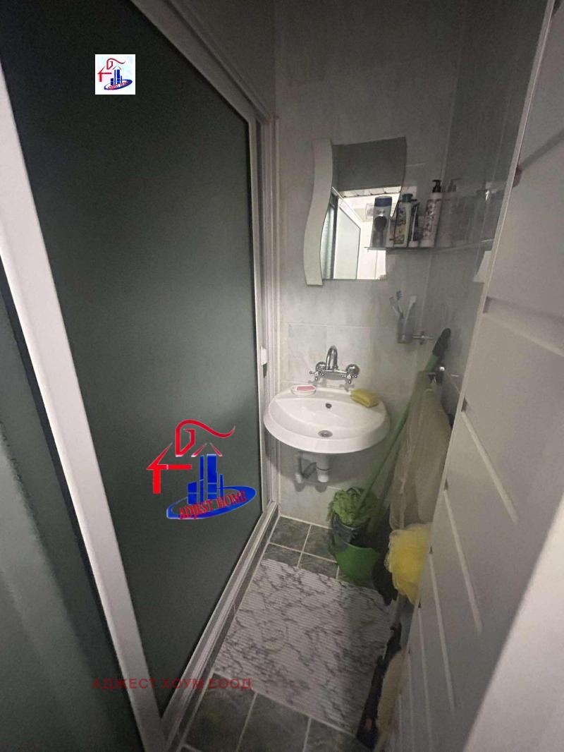 Продава МНОГОСТАЕН, гр. Шумен, Математическа гимназия, снимка 6 - Апартаменти - 50964542