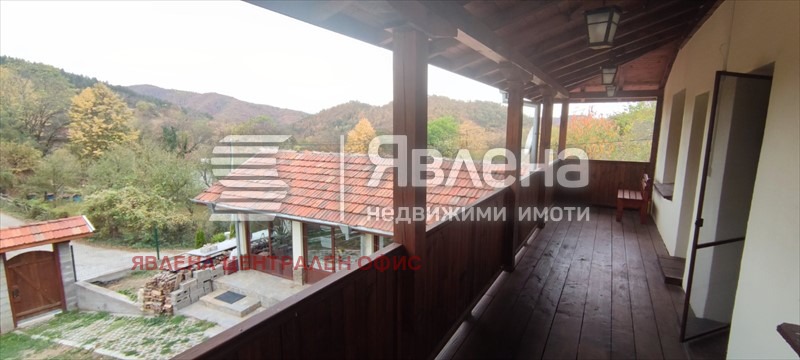 Продава КЪЩА, с. Голям извор, област Ловеч, снимка 13 - Къщи - 53425377