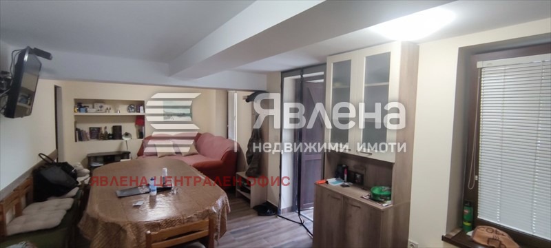 Продава КЪЩА, с. Голям извор, област Ловеч, снимка 6 - Къщи - 53425377