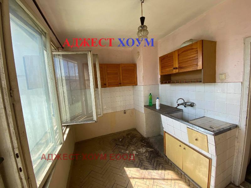 Продава 3-СТАЕН, гр. Разград, Орел, снимка 4 - Апартаменти - 55328861