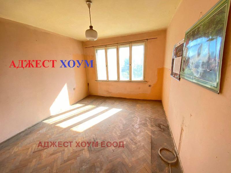Продава 3-СТАЕН, гр. Разград, Орел