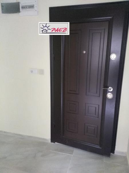Na prodej  2 ložnice Ruse , Rodina 1 , 81 m2 | 74213344 - obraz [8]