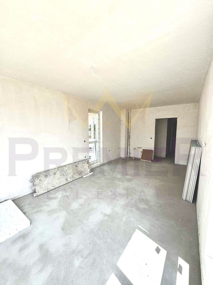 Продава  2-стаен град Варна , Възраждане 3 , 72 кв.м | 45108196 - изображение [2]