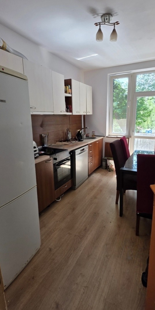 Продава  2-стаен град Перник , Изток , 60 кв.м | 17263552 - изображение [5]
