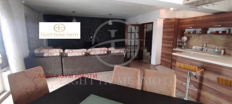 Продава  Мезонет град Пловдив , Съдийски , 231 кв.м | 57949038 - изображение [2]